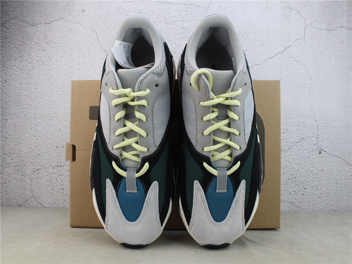 Yeezy Boost 700 wave Runner B75571